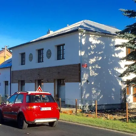 Ostravicky Dvorek Apartma Premysl